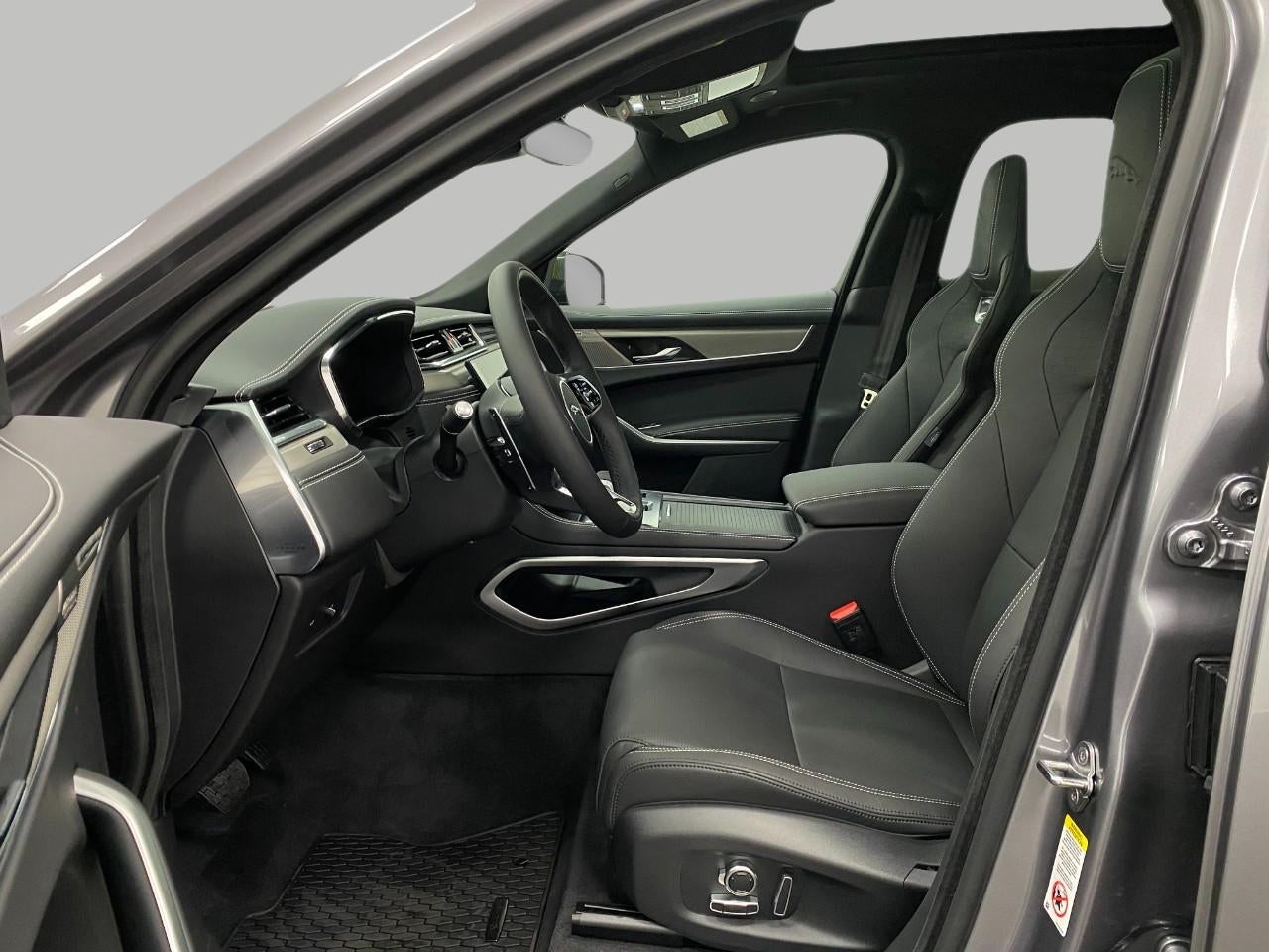 2026 Jaguar F-PACE R-Dynamic S P400 AWD