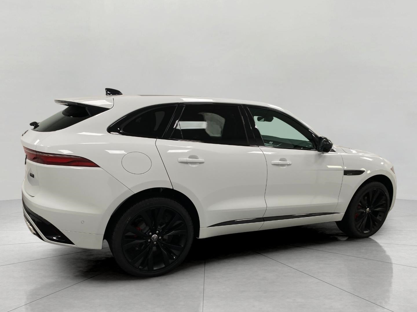 2026 Jaguar F-PACE R-Dynamic S P400 AWD