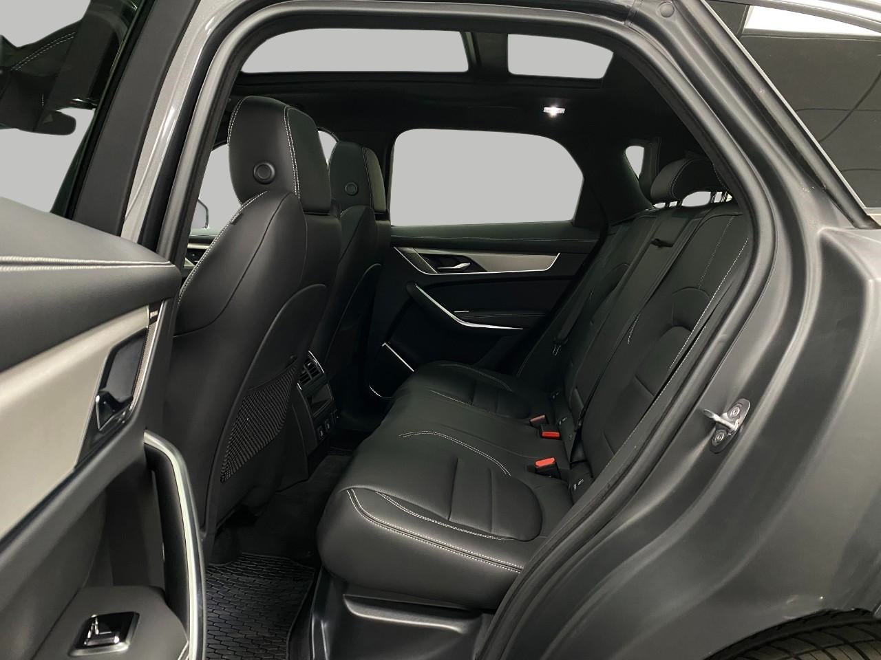 2026 Jaguar F-PACE R-Dynamic S P400 AWD