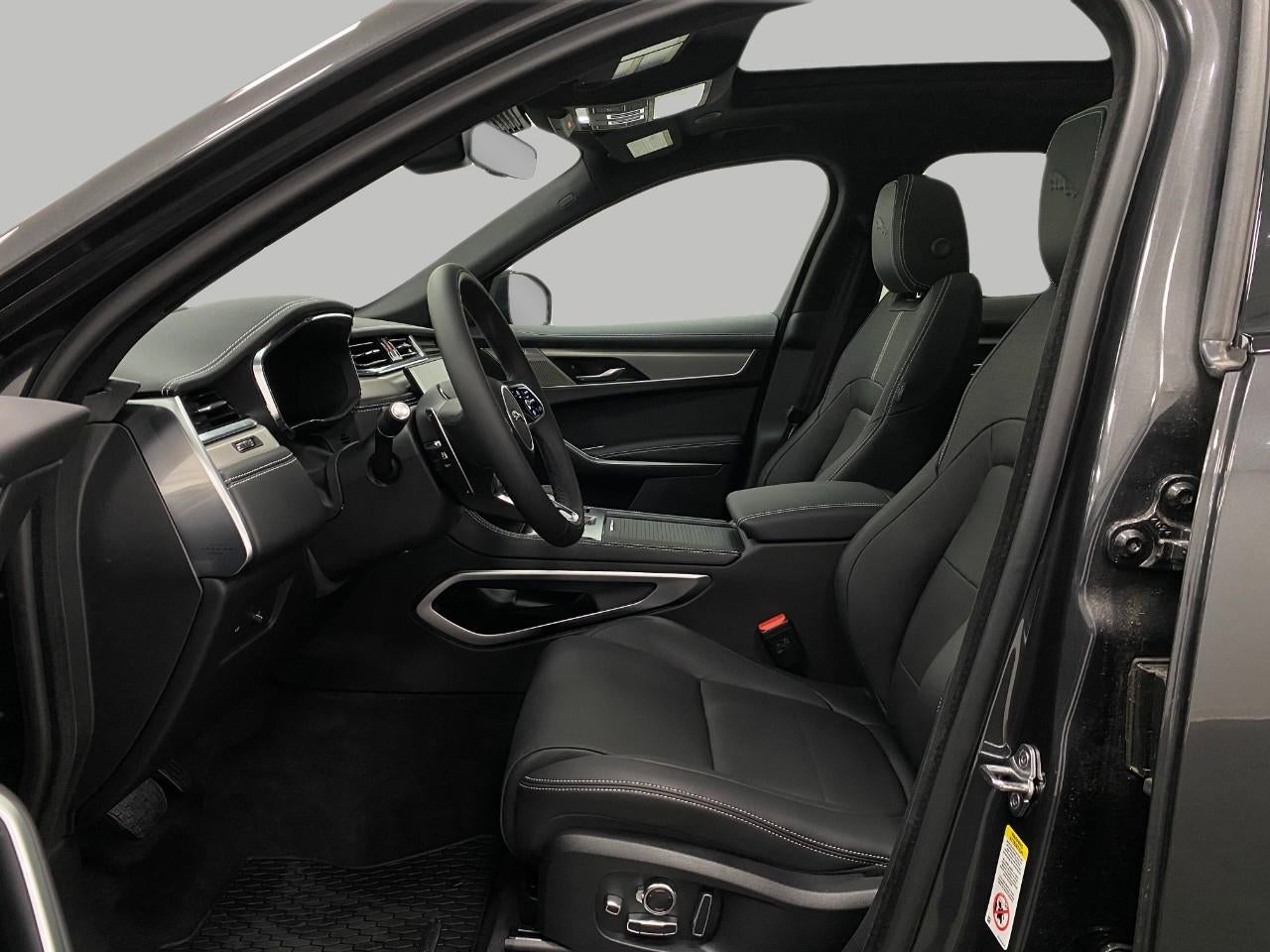 2026 Jaguar F-PACE R-Dynamic S P400 AWD