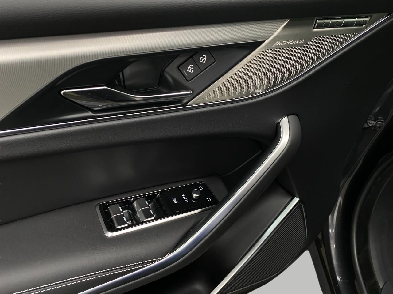 2026 Jaguar F-PACE R-Dynamic S P400 AWD