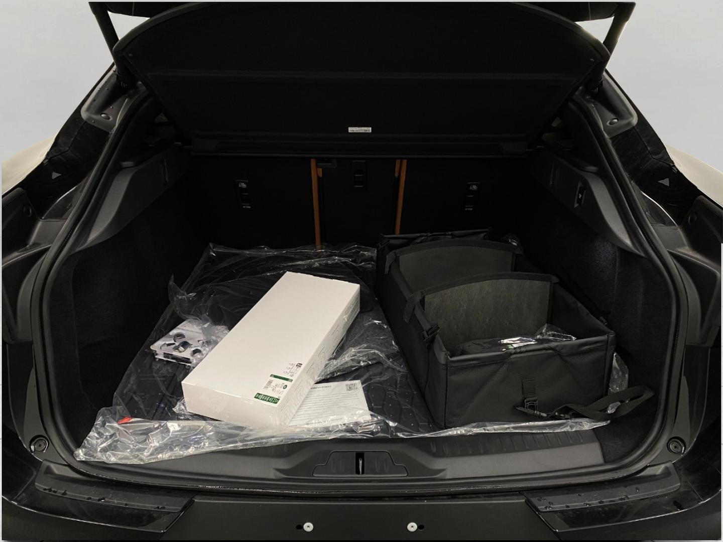 2024 Jaguar I-PACE R-Dynamic HSE AWD