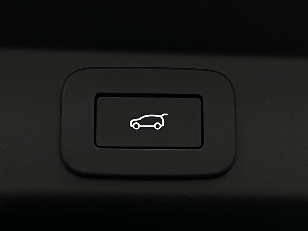 2025 Land Rover Range Rover Sport P530 Autobiography