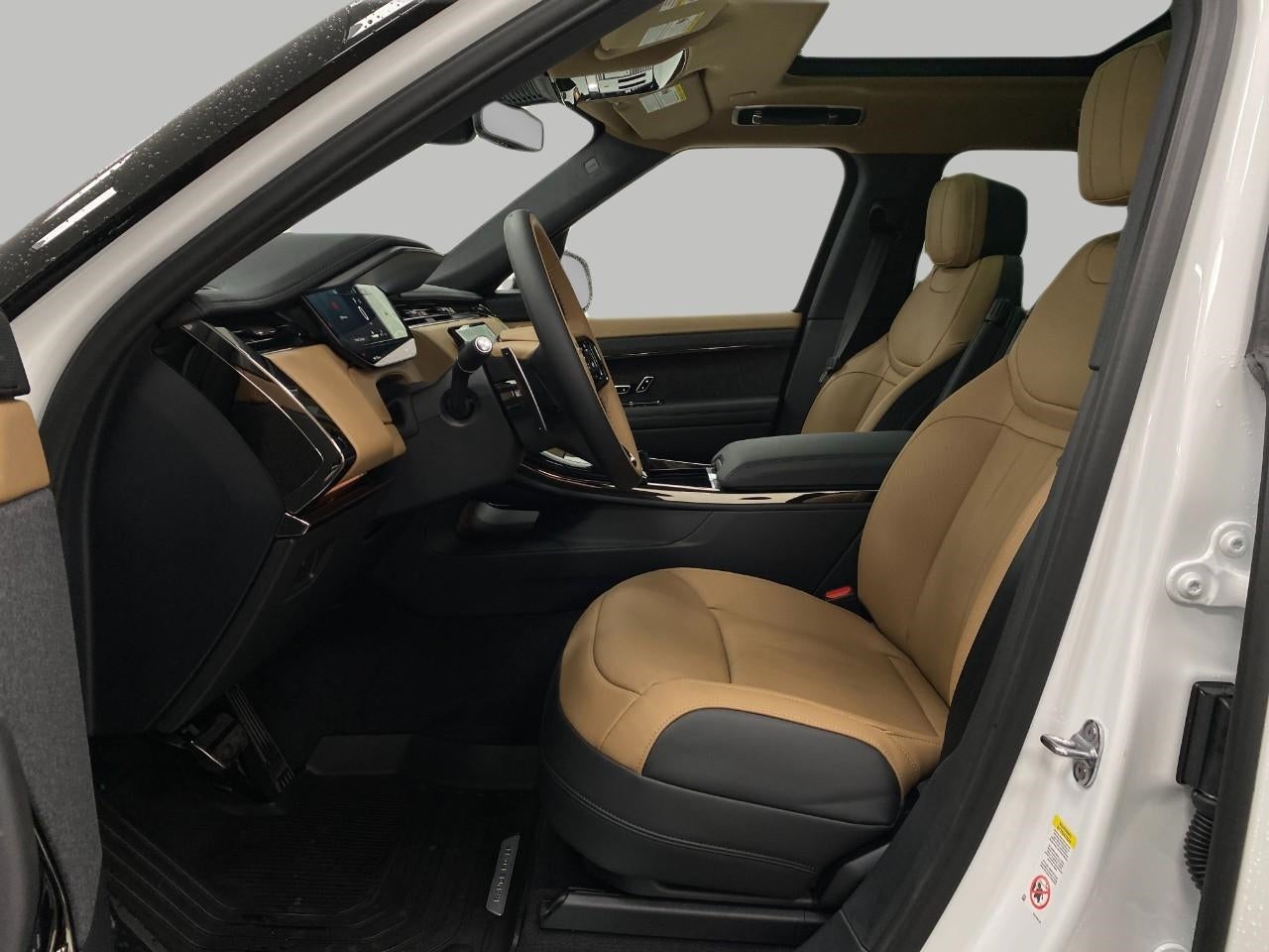 2026 Land Rover Range Rover Sport P400 Dynamic SE
