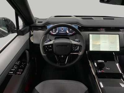 2026 Land Rover Range Rover Sport P635 SV