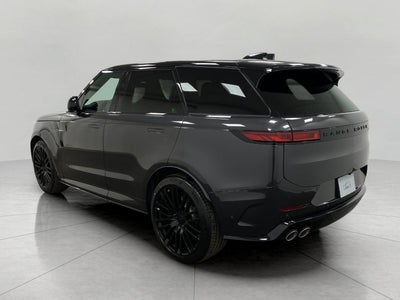 2026 Land Rover Range Rover Sport P635 SV