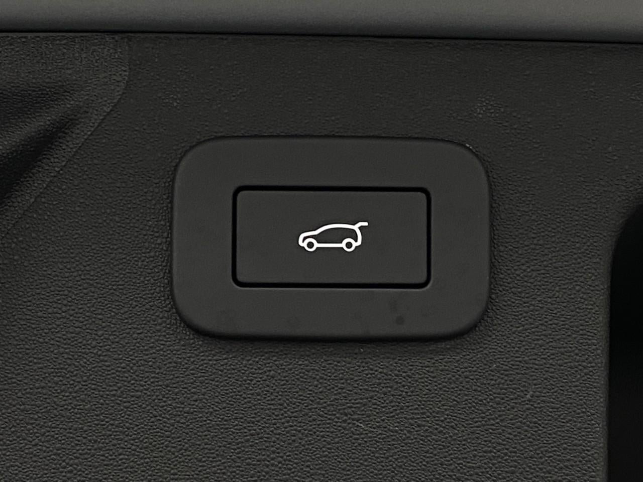 2026 Land Rover Discovery Sport Landmark 4WD