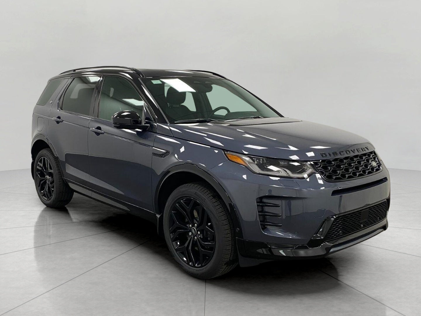2026 Land Rover Discovery Sport Landmark 4WD