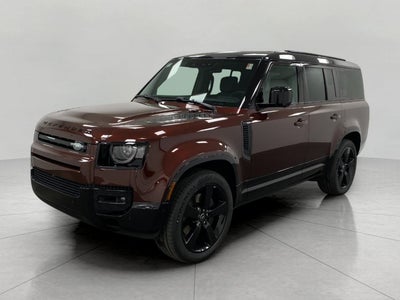 2025 Land Rover Defender 130 P400 X-Dynamic SE