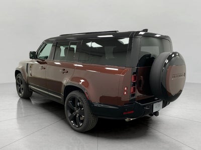 2025 Land Rover Defender 130 P400 X-Dynamic SE