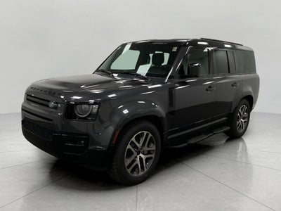 2026 Land Rover Defender 130 P400 X-Dynamic SE