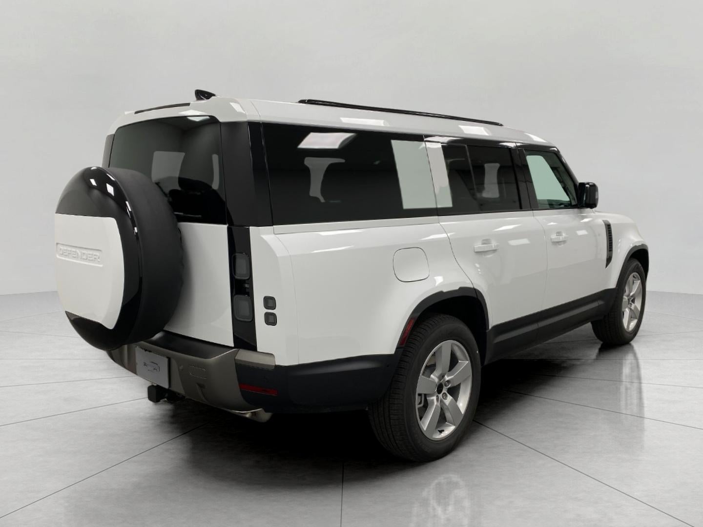 2026 Land Rover Defender 130 P300 S