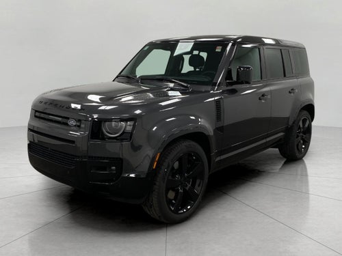 2026 Land Rover Defender 110 P525 V8
