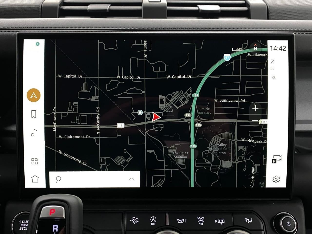 2026 Land Rover Defender 110 P525 V8