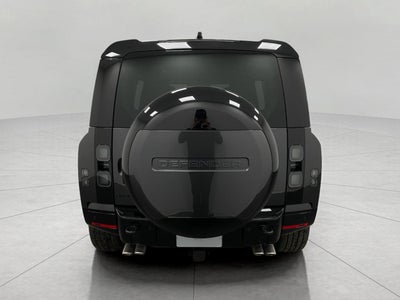 2026 Land Rover Defender 110 P525 V8