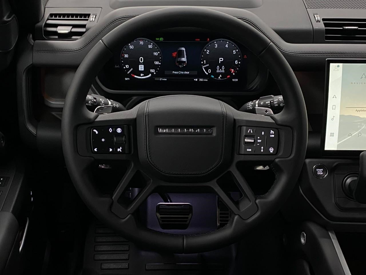 2026 Land Rover DEFENDER 130 V8 500PS