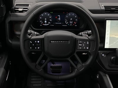 2026 Land Rover Defender 130 V8 500PS