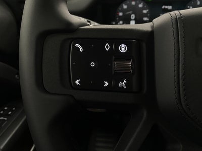 2026 Land Rover Defender 130 V8 500PS
