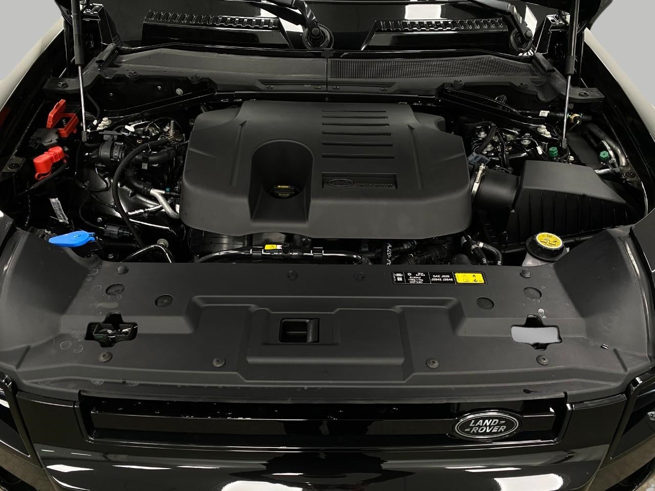 2026 Land Rover Defender 130 P400 X