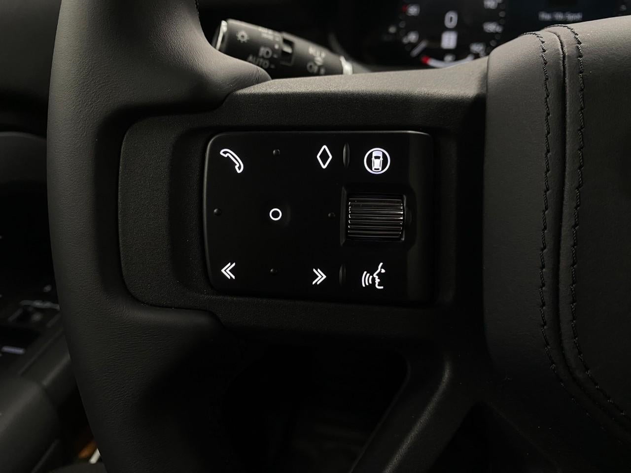 2026 Land Rover Defender 130 P400 X