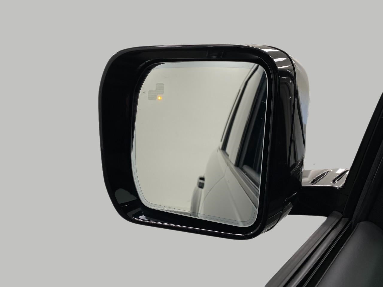 2026 Land Rover Defender 130 P400 X