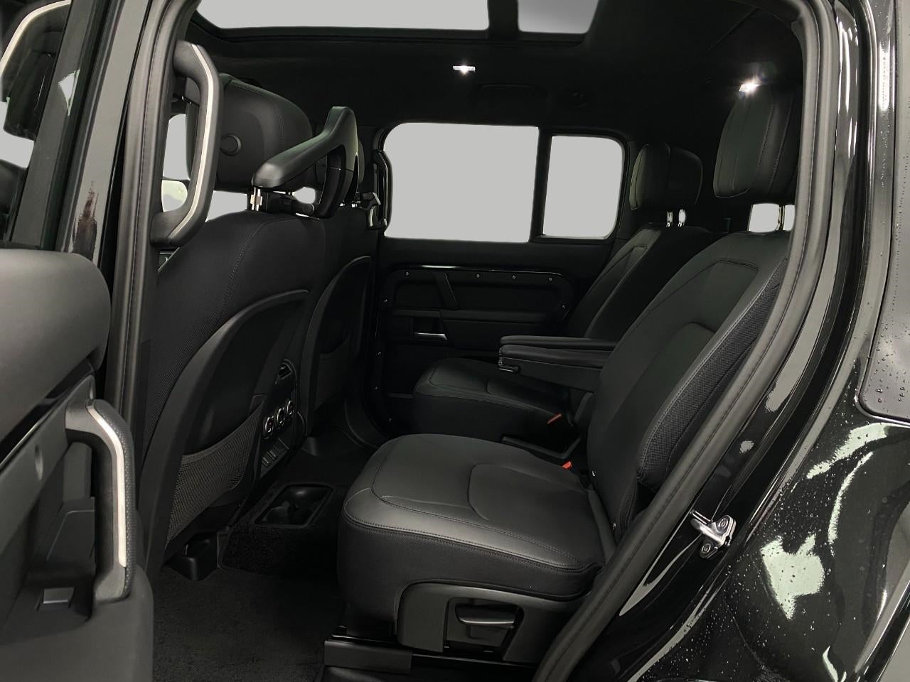 2026 Land Rover Defender 130 P400 X