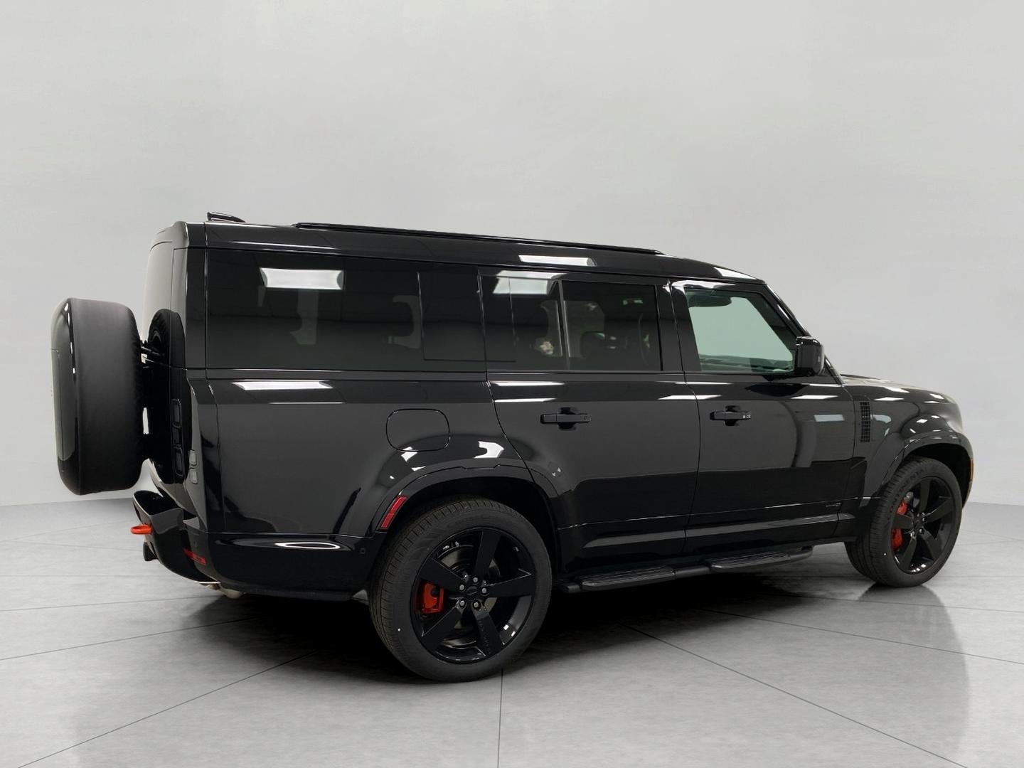 2026 Land Rover Defender 130 P400 X