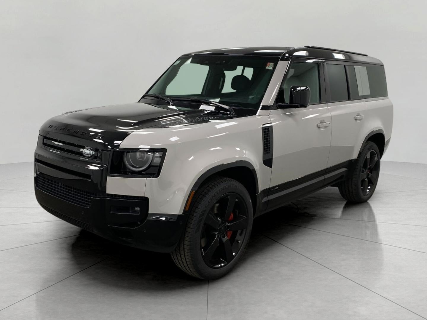 2026 Land Rover Defender 130 P400 X