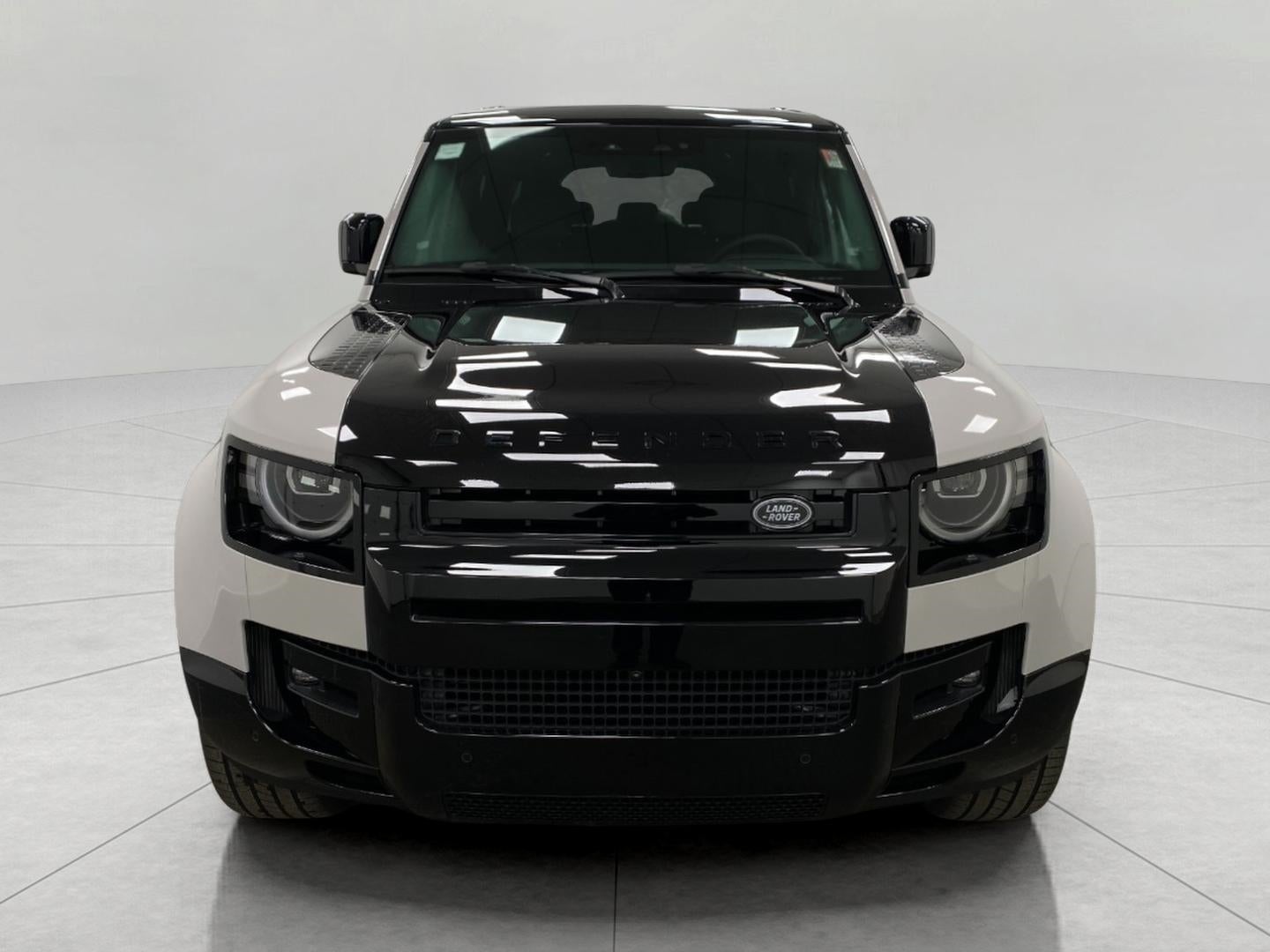 2026 Land Rover Defender 130 P400 X