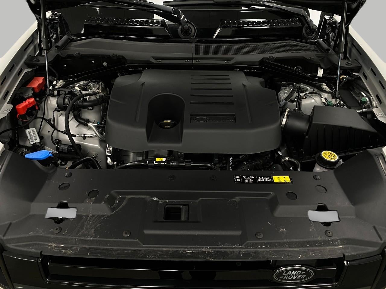 2026 Land Rover Defender 130 P400 X