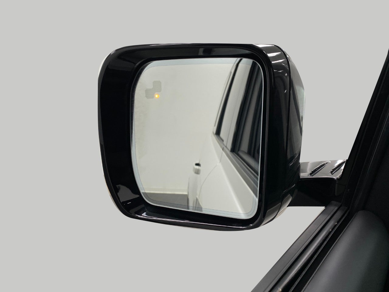 2026 Land Rover Defender 130 P400 X