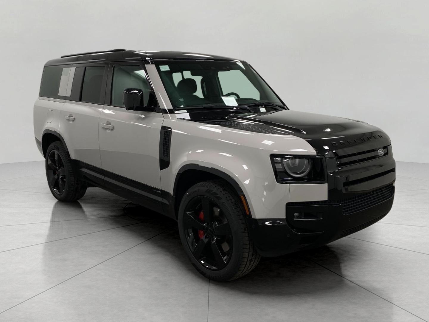 2026 Land Rover Defender 130 P400 X