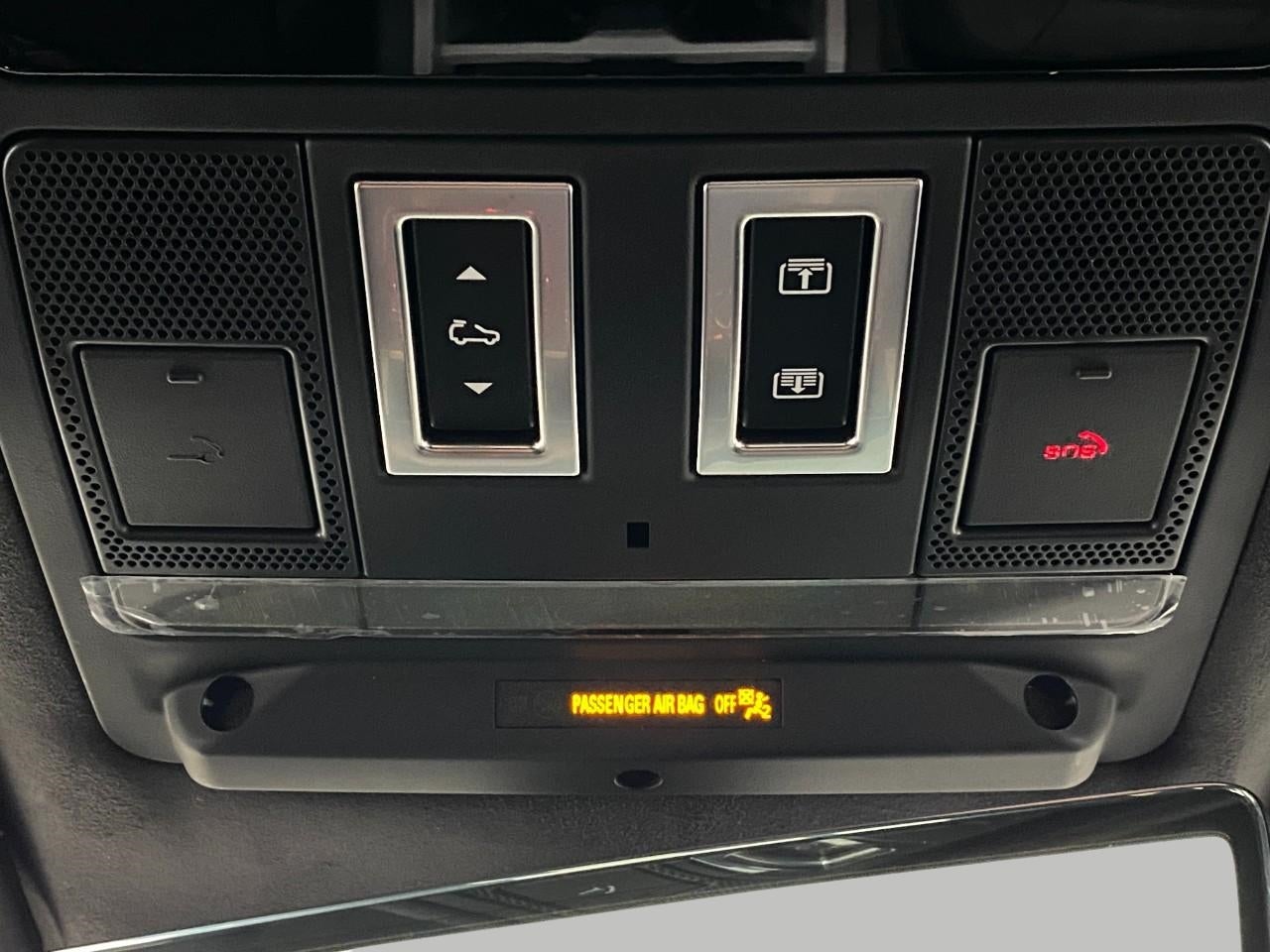 2026 Land Rover Defender 130 P400 X