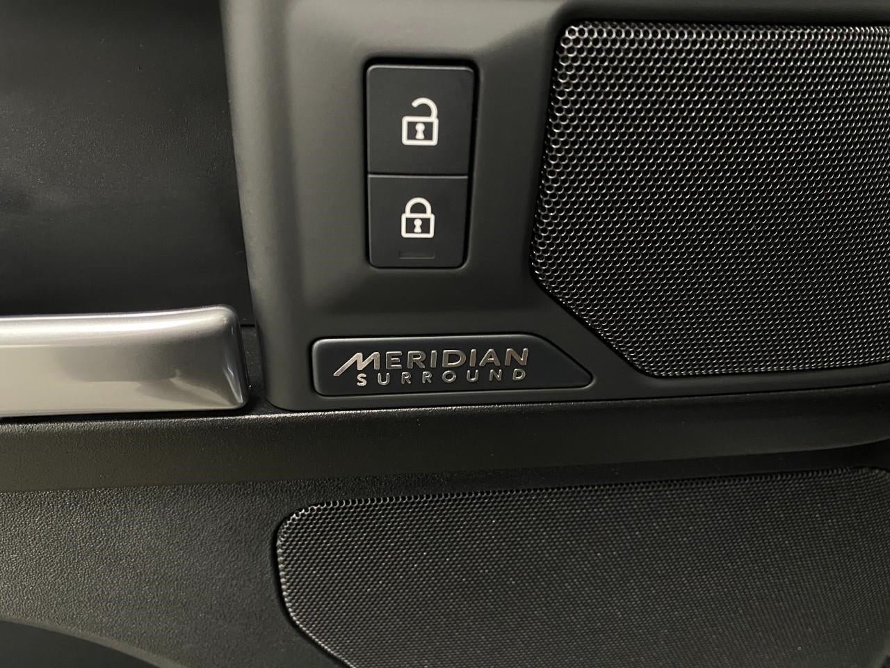 2026 Land Rover Defender 130 P400 X