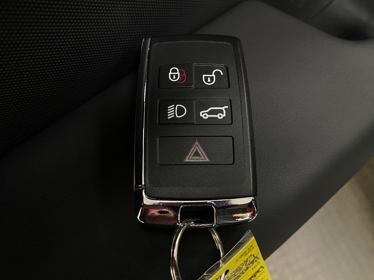 2026 Land Rover Defender 130 P400 X