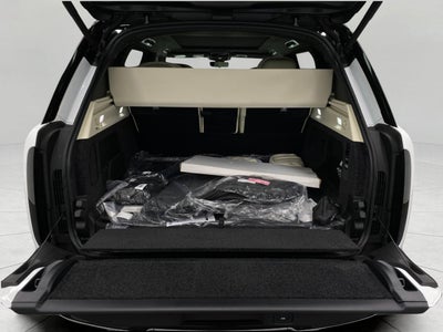 2025 Land Rover Range Rover P530 Autobiography LWB