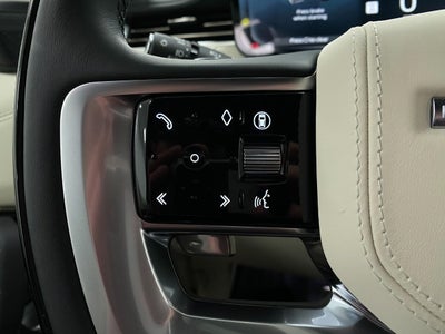 2025 Land Rover Range Rover P530 Autobiography LWB