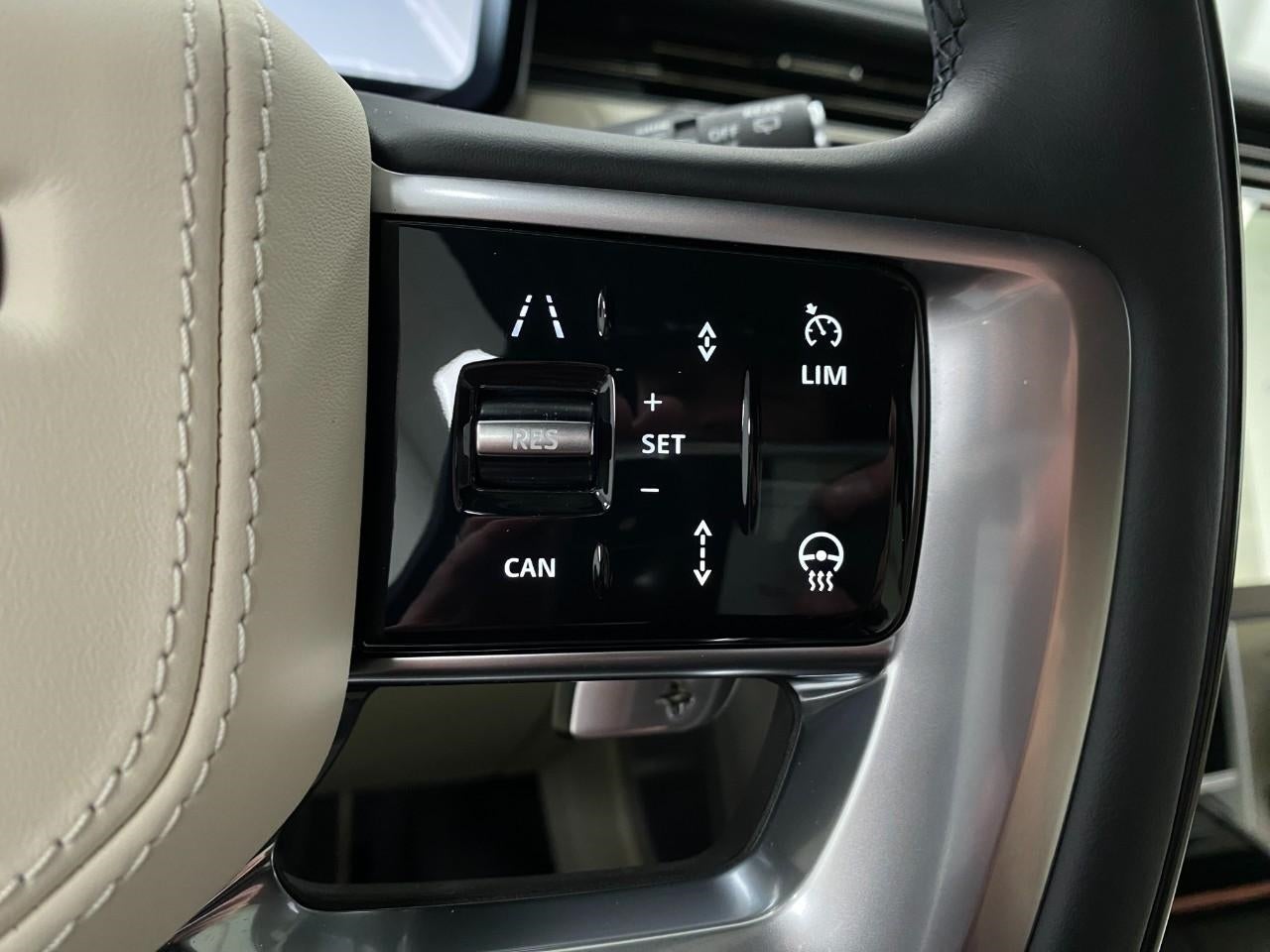 2025 Land Rover Range Rover P530 Autobiography LWB