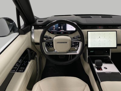 2025 Land Rover Range Rover P530 Autobiography LWB