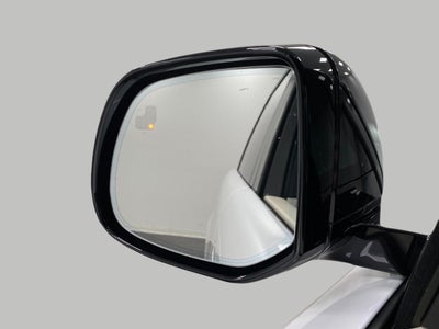 2025 Land Rover Range Rover P530 SE SWB