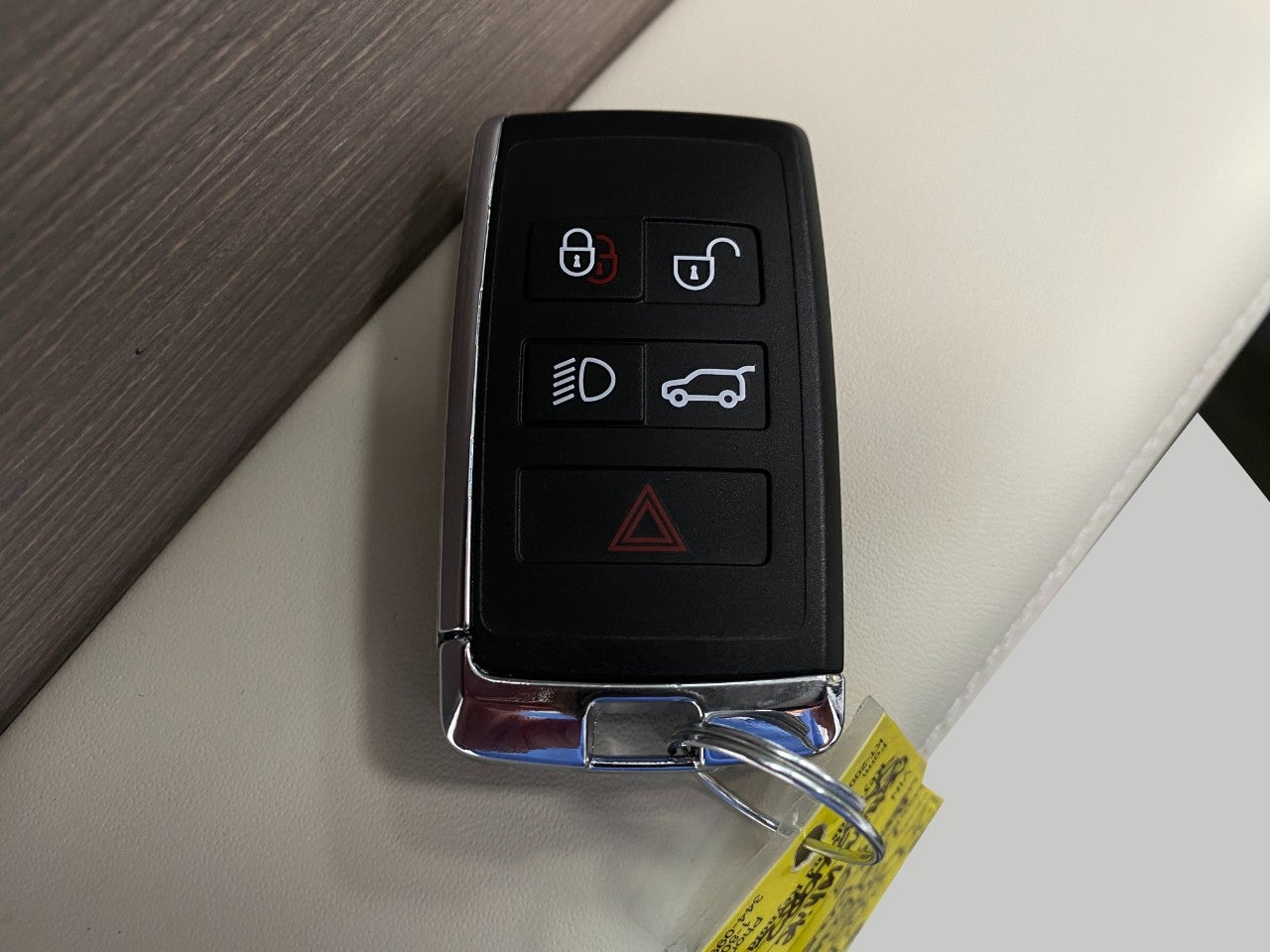 2025 Land Rover Range Rover P530 SE SWB