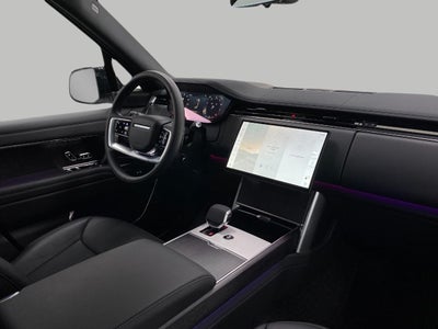 2025 Land Rover Range Rover P530 SE SWB