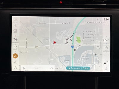 2025 Land Rover Range Rover P530 SE SWB