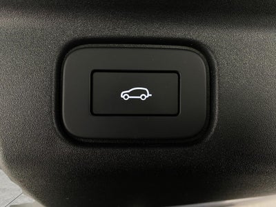 2025 Land Rover Range Rover P530 SE SWB