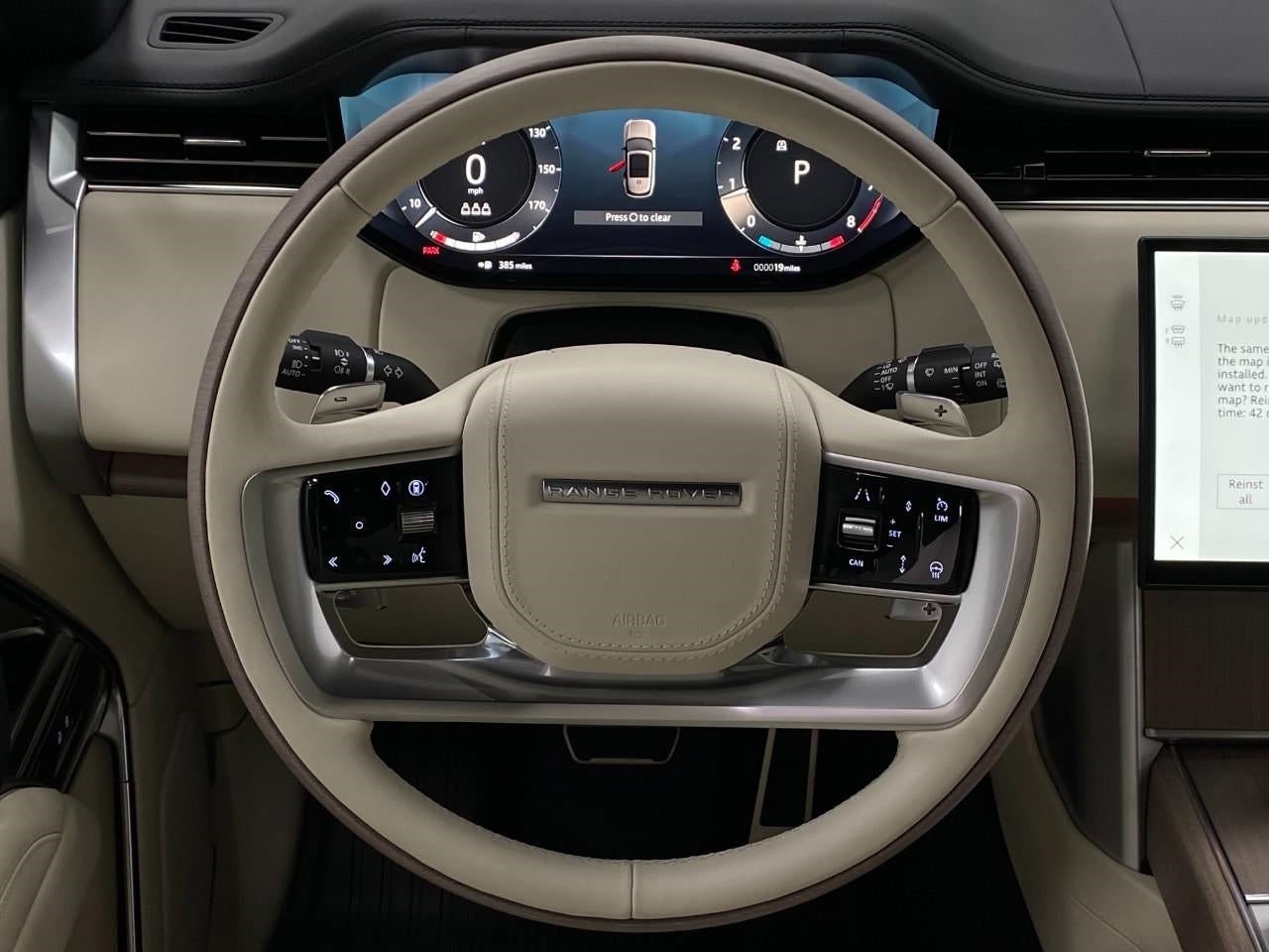 2025 Land Rover Range Rover P530 SE SWB