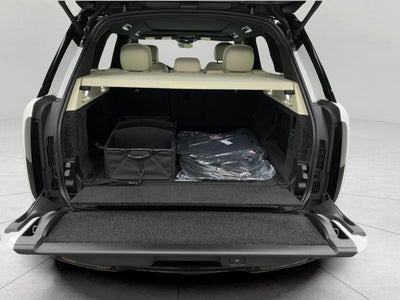 2025 Land Rover Range Rover P530 SE SWB