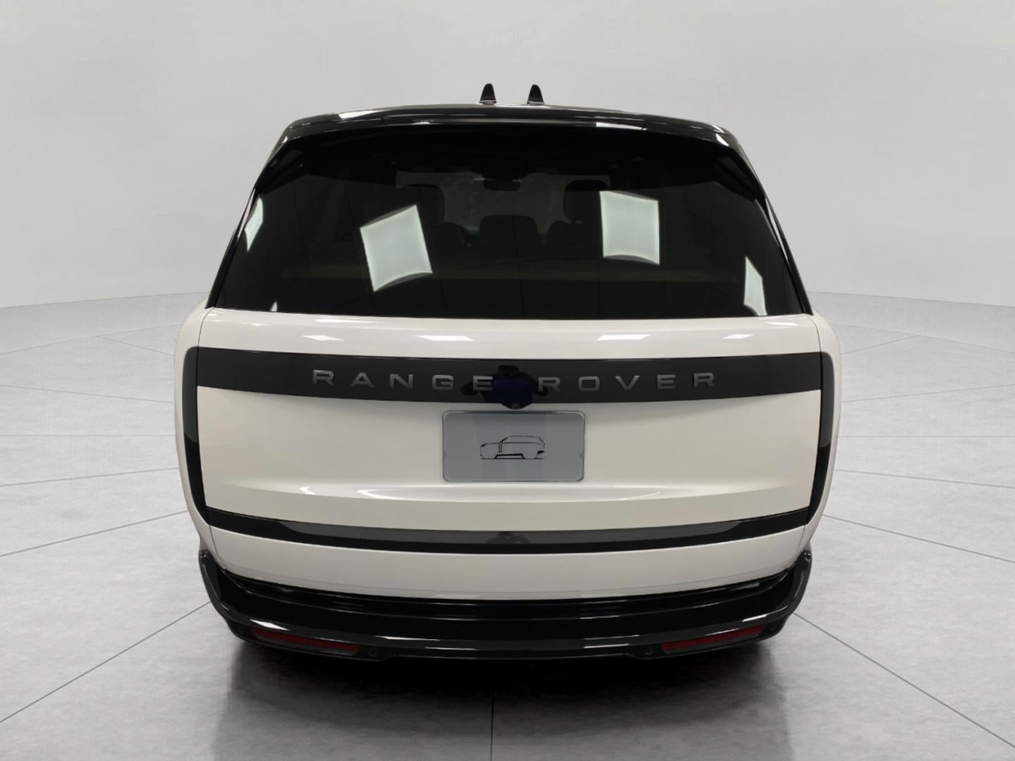 2025 Land Rover Range Rover P530 SE SWB