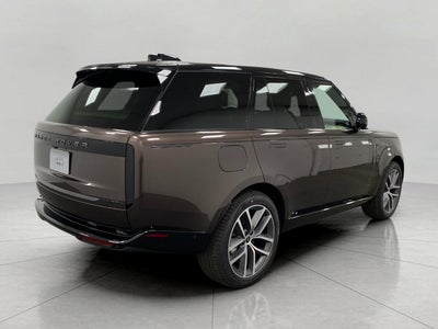 2026 Land Rover Range Rover P400 SE SWB