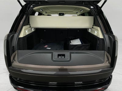 2026 Land Rover Range Rover P400 SE SWB