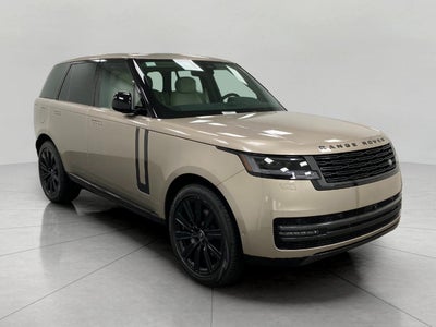2025 Land Rover Range Rover P400 SE SWB